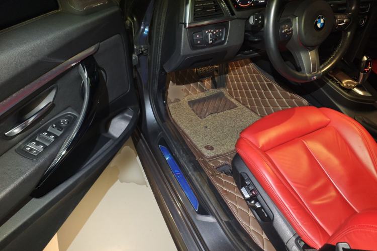 Used BMW 3 Series GT 2020 320i M Sport Package Driver Seat