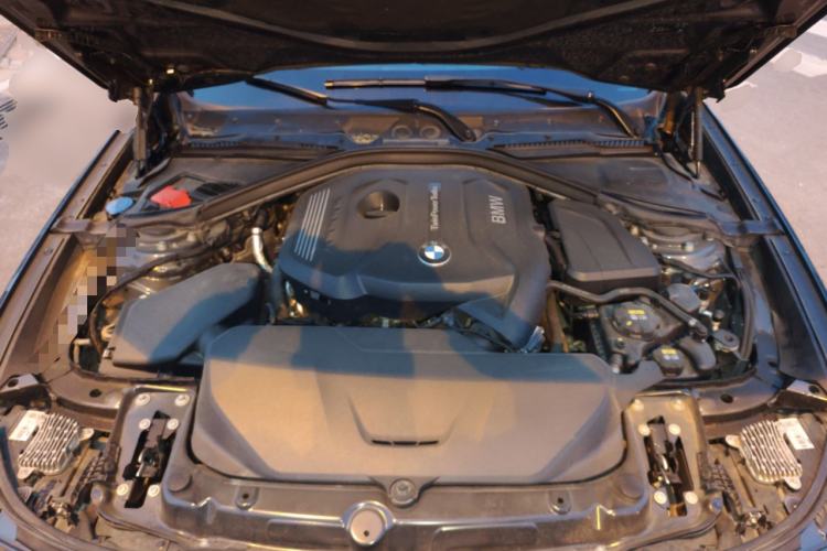 Used BMW 3 Series GT 2020 330i M Sport Night Edition Engine Bay
