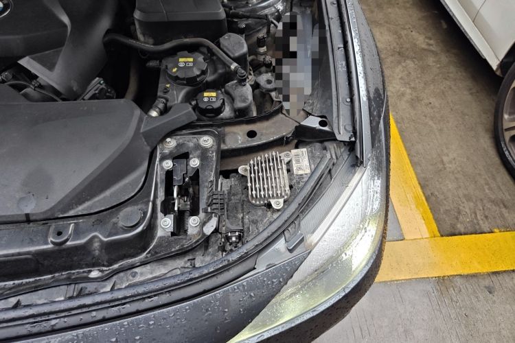 Used BMW 3 Series GT 2020 320i M Sport Package Engine Bay Left