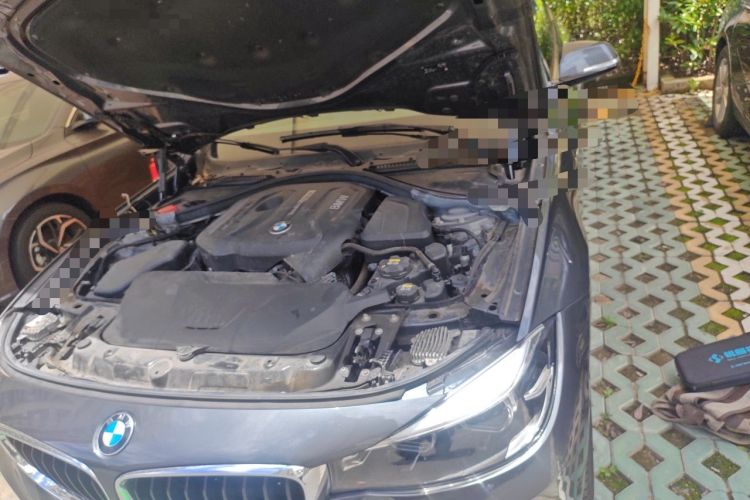 Used BMW 3 Series GT 2020 320i M Sport Package Engine Bay Left