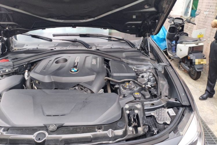 Used BMW 3 Series GT 2020 320i M Sport Package Engine Bay Left