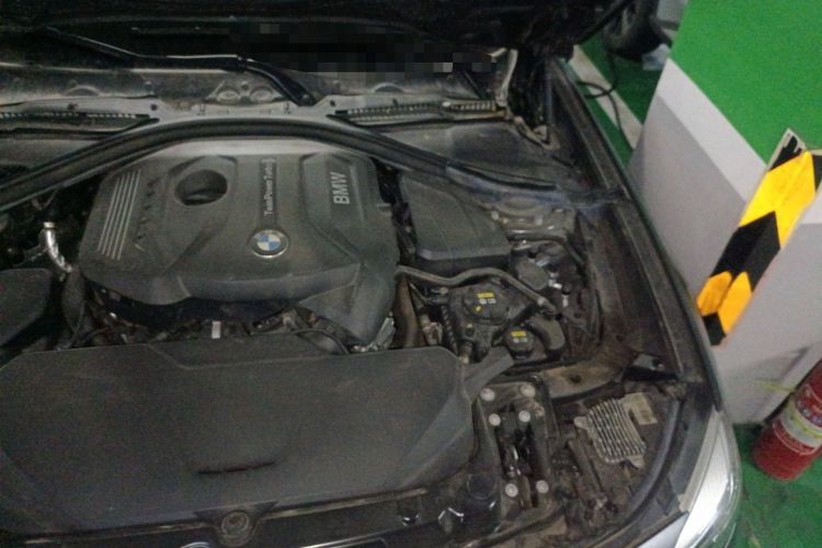 Used BMW 3 Series GT 2020 320i M Sport Night Edition Engine Bay Left