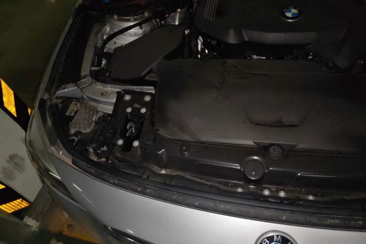 Used BMW 3 Series GT 2020 320i M Sport Package Engine Bay Right