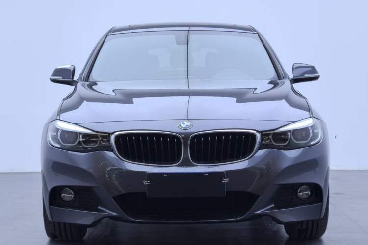 Used BMW 3 Series GT 2020 320i M Sport Package Exterior 3