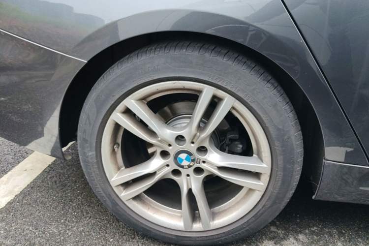 Used BMW 3 Series GT 2020 320i M Sport Package Exterior 5
