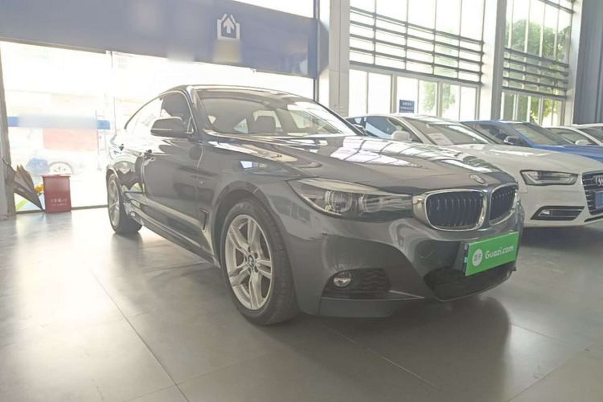 Used BMW 3 Series GT 2020 320i M Sport Package Front Right 45 Deg