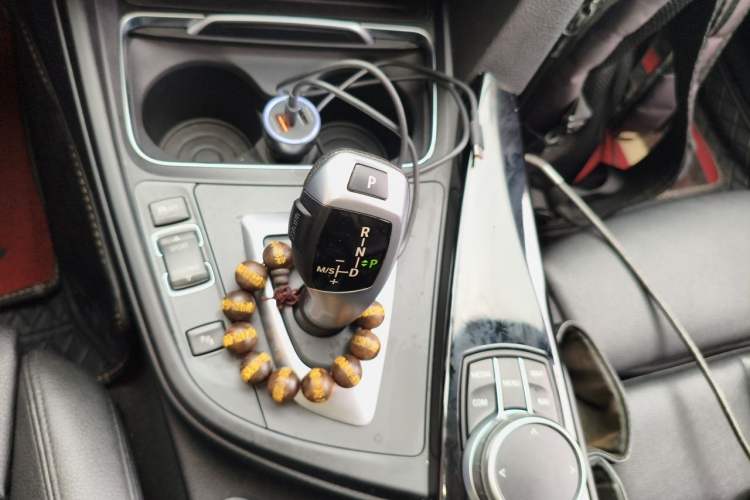 Used BMW 3 Series GT 2020 320i M Sport Package Gear Lever