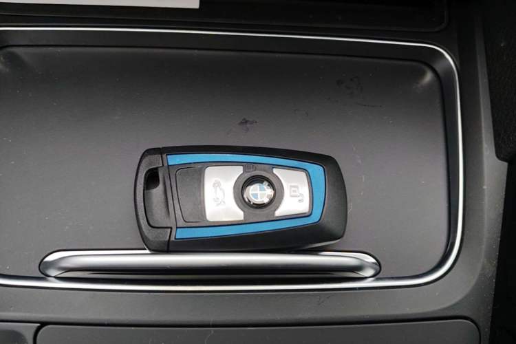 Used BMW 3 Series GT 2020 320i M Sport Package Interior 1