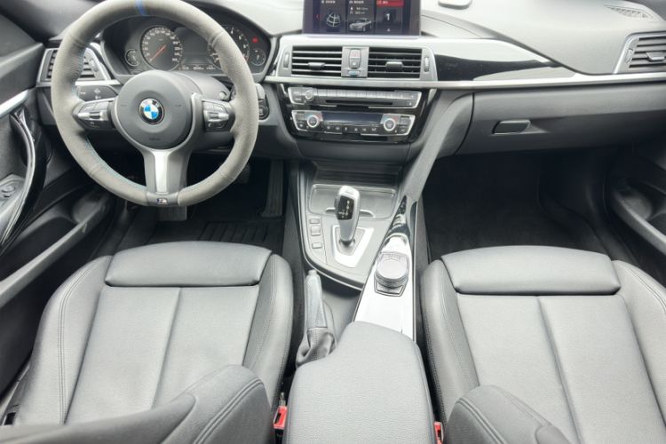 Used BMW 3 Series GT 2020 320i M Sport Package Interior 2