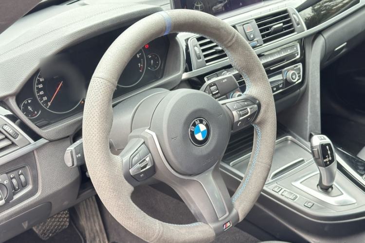Used BMW 3 Series GT 2020 320i M Sport Package Interior 6