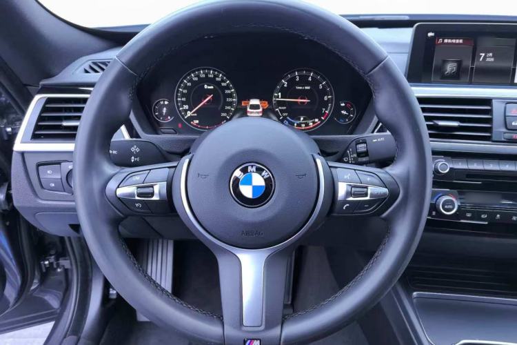 Used BMW 3 Series GT 2020 320i M Sport Package Interior 6