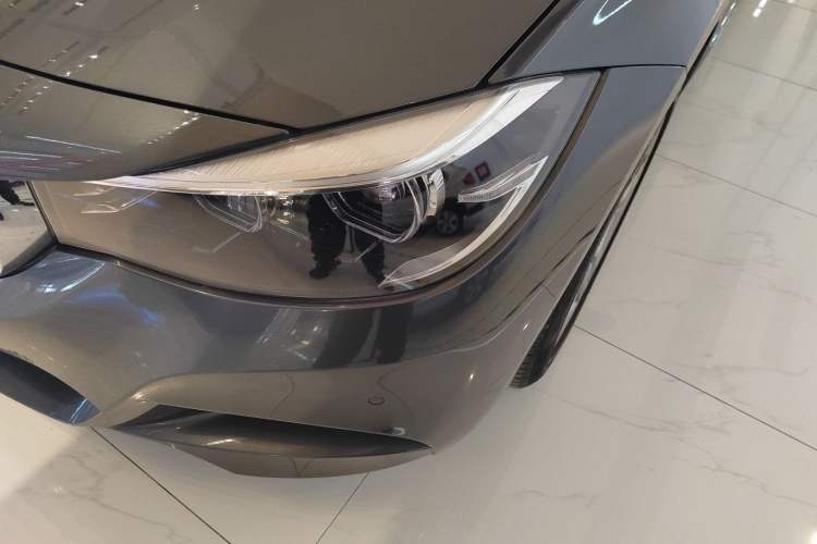 Used BMW 3 Series GT 2020 320i M Sport Package Left Front Headlight
