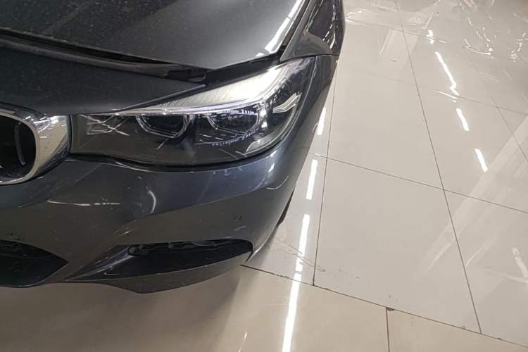 Used BMW 3 Series GT 2020 320i M Sport Package Left Front Headlight