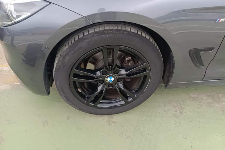 Used BMW 3 Series GT 2020 320i M Sport Night Edition Left Front Wheel Hub