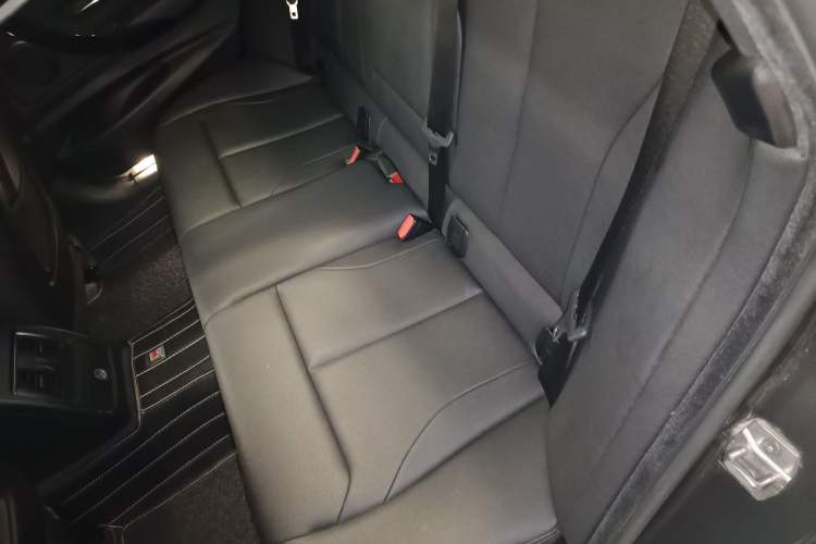 Used BMW 3 Series GT 2020 320i M Sport Package Left Rear Seat