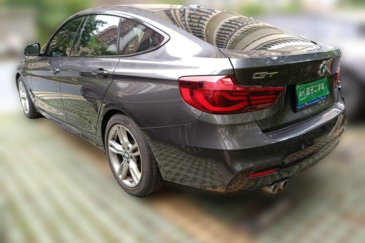 Used BMW 3 Series GT 2020 320i M Sport Package Rear Left 45 Deg