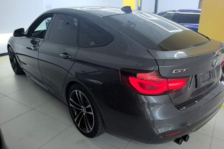 Used BMW 3 Series GT 2020 330i M Sport Night Edition Rear Left 45 Deg