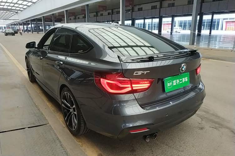 Used BMW 3 Series GT 2020 330i M Sport Night Edition Rear Left 45 Deg