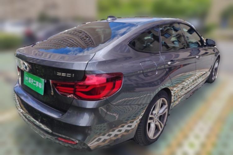 Used BMW 3 Series GT 2020 320i M Sport Package Rear Right 45 Deg