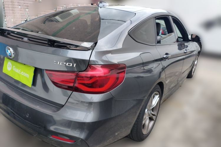 Used BMW 3 Series GT 2020 320i M Sport Package Rear Right 45 Deg