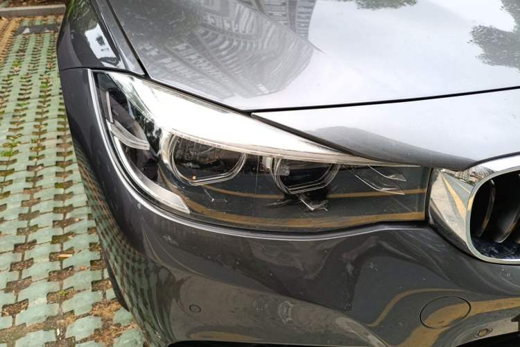Used BMW 3 Series GT 2020 320i M Sport Package Right Front Headlight