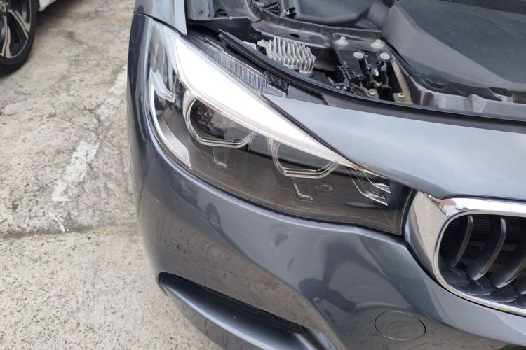 Used BMW 3 Series GT 2020 320i M Sport Package Right Front Headlight