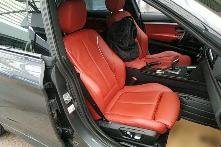 Used BMW 3 Series GT 2020 330i M Sport Night Edition Right Front Seat