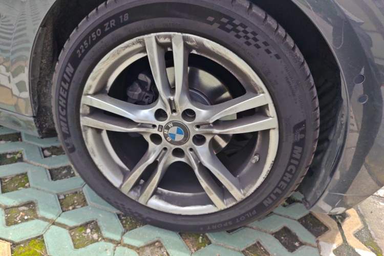 Used BMW 3 Series GT 2020 320i M Sport Package Right Front Wheel Hub