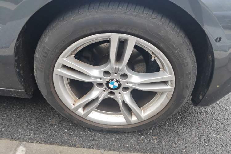 Used BMW 3 Series GT 2020 320i M Sport Package Right Front Wheel Hub