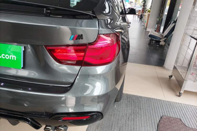 Used BMW 3 Series GT 2020 320i M Sport Package Right Rear Taillight