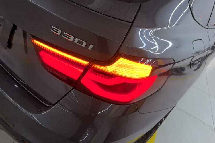 Used BMW 3 Series GT 2020 330i M Sport Night Edition Right Rear Taillight