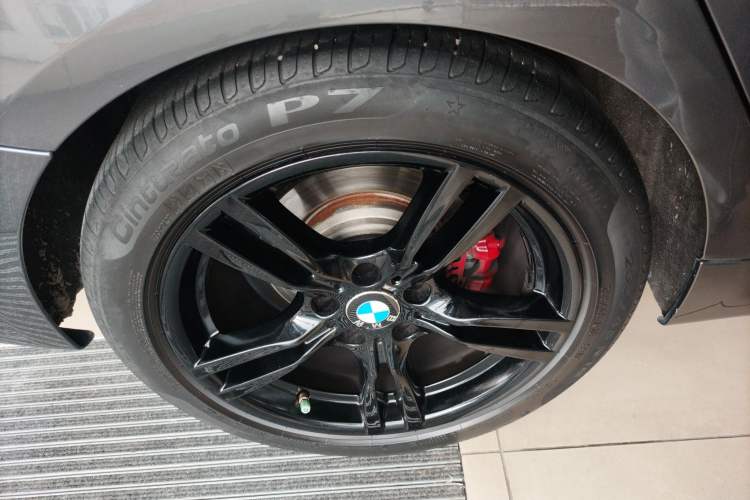 Used BMW 3 Series GT 2020 320i M Sport Package Right Rear Wheel Hub