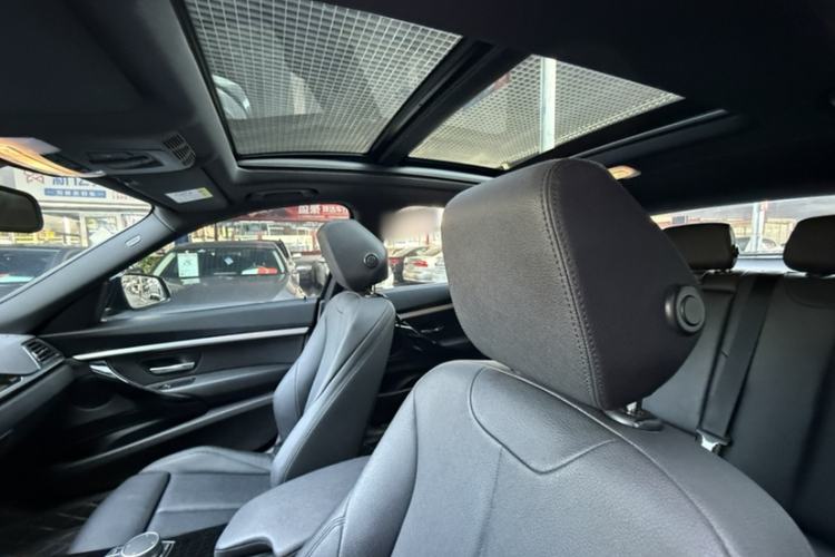 Used BMW 3 Series GT 2020 320i M Sport Package Roof