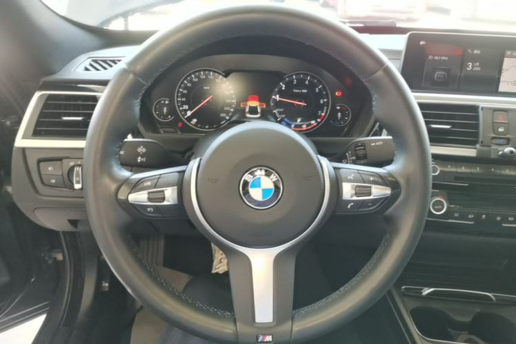 Used BMW 3 Series GT 2020 320i M Sport Package Steering Wheel
