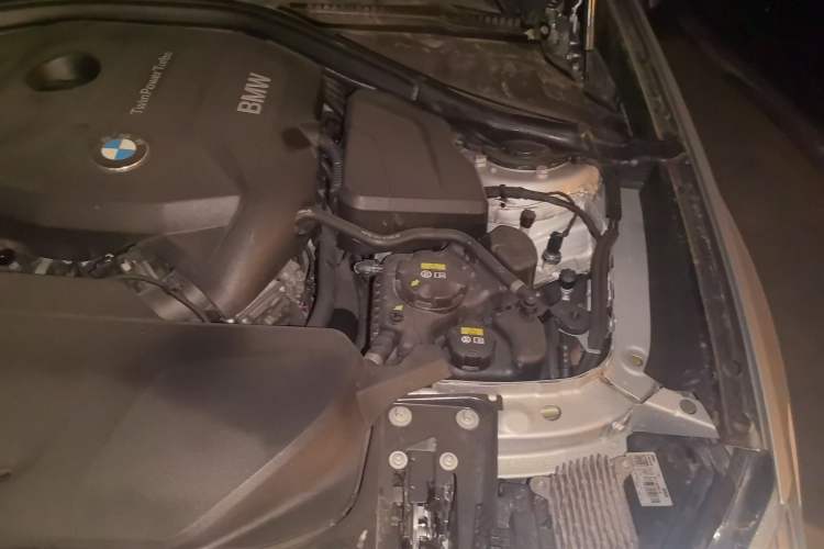 Used BMW 3 Series GT 2020 320i M Sport Package Engine Bay Left