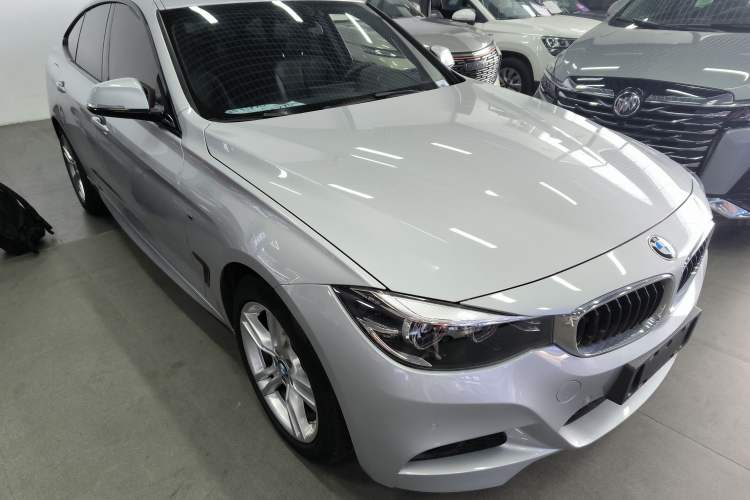 Used BMW 3 Series GT 2020 320i M Sport Package Exterior 2