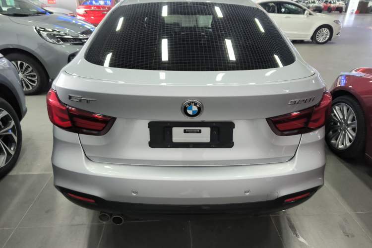 Used BMW 3 Series GT 2020 320i M Sport Package Exterior 4