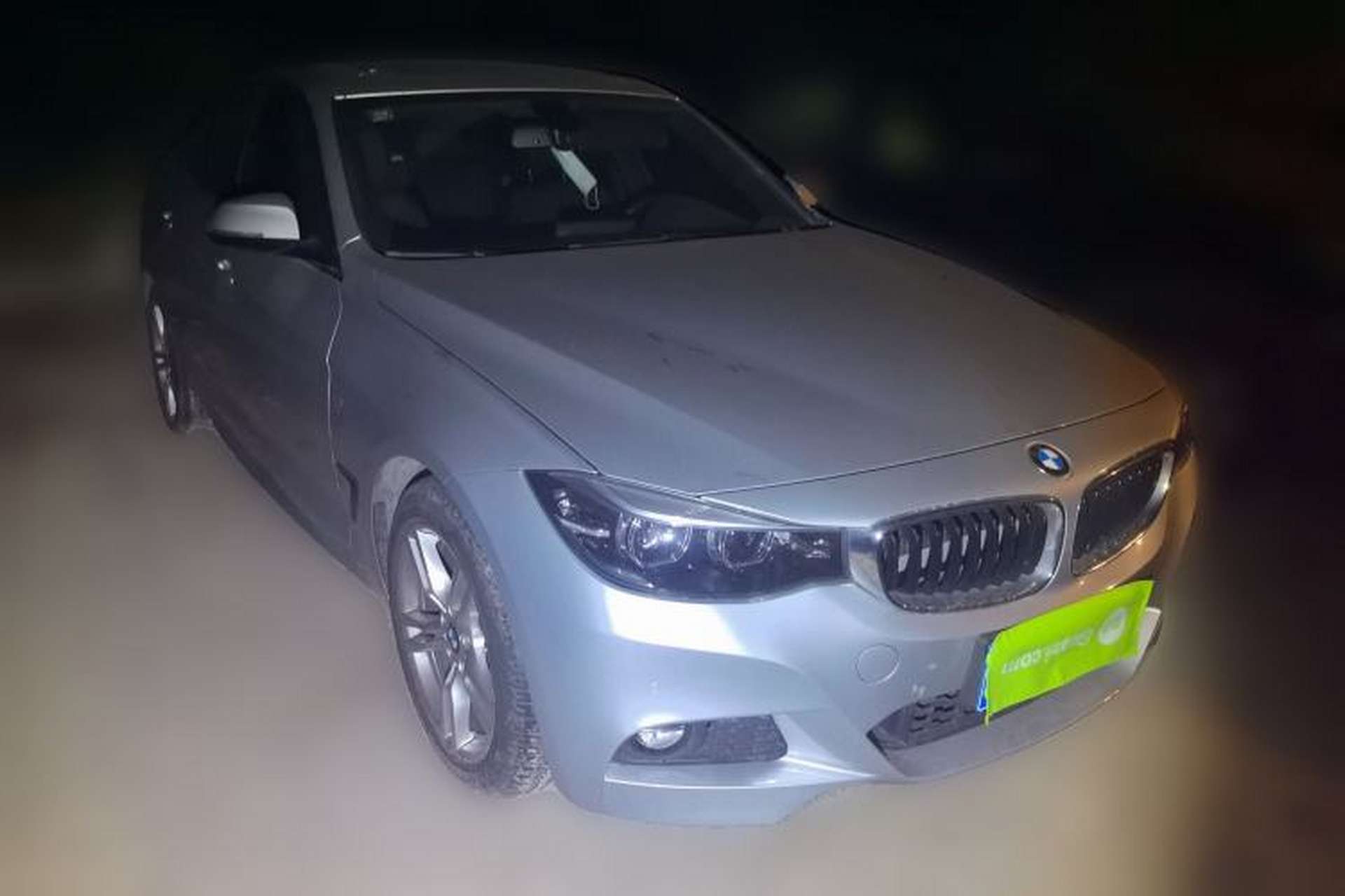 Used BMW 3 Series GT 2020 320i M Sport Package Front Right 45 Deg