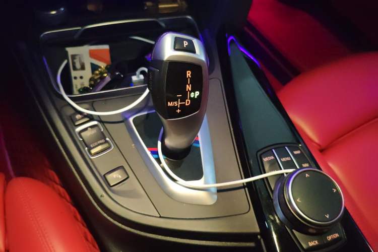 Used BMW 3 Series GT 2020 320i M Sport Package Gear Lever