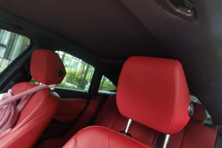 Used BMW 3 Series GT 2020 330i M Sport Night Edition Headliner
