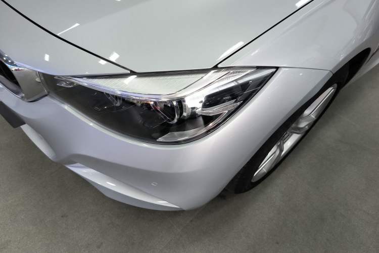 Used BMW 3 Series GT 2020 320i M Sport Package Left Front Headlight