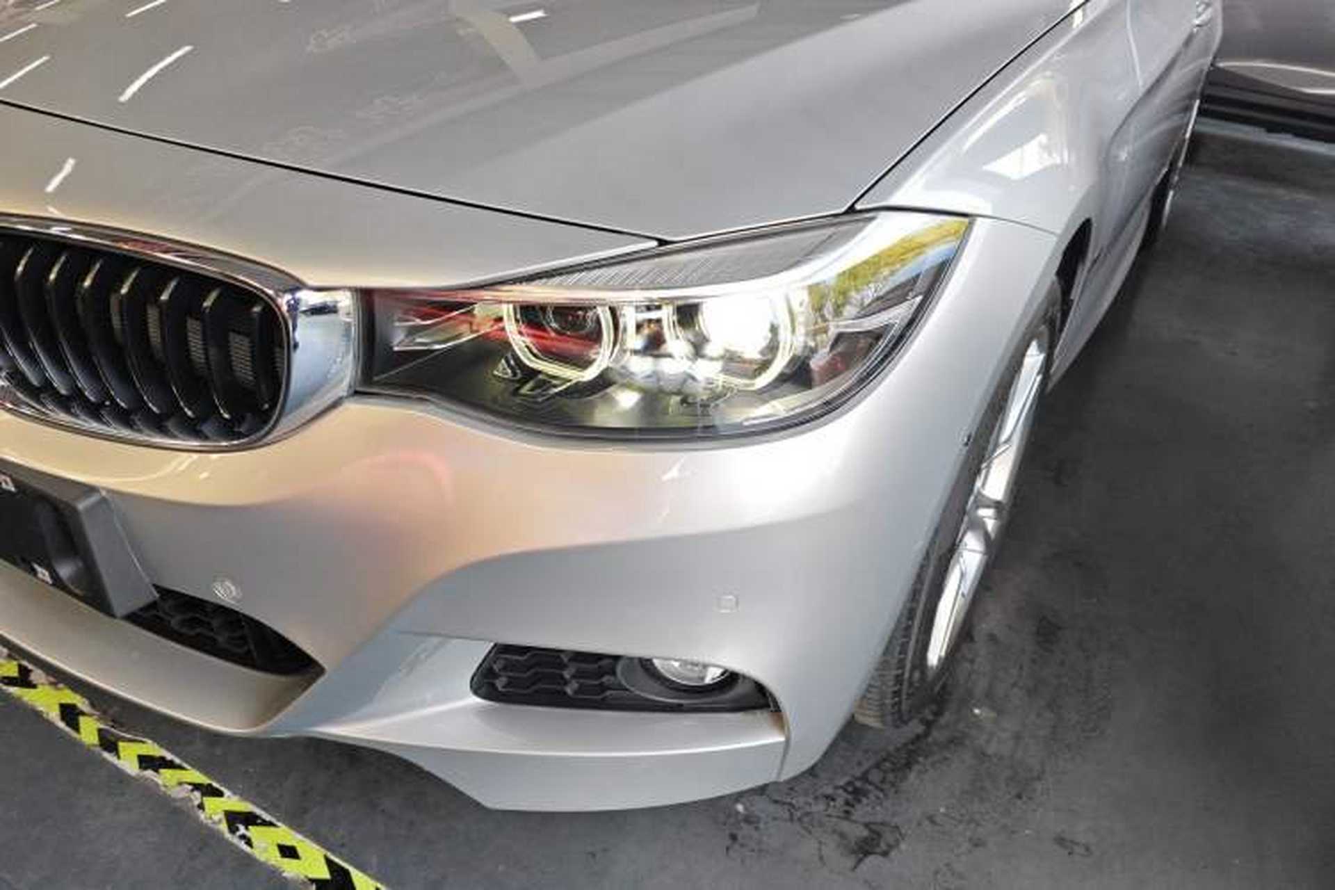 Used BMW 3 Series GT 2020 320i M Sport Package Left Front Headlight