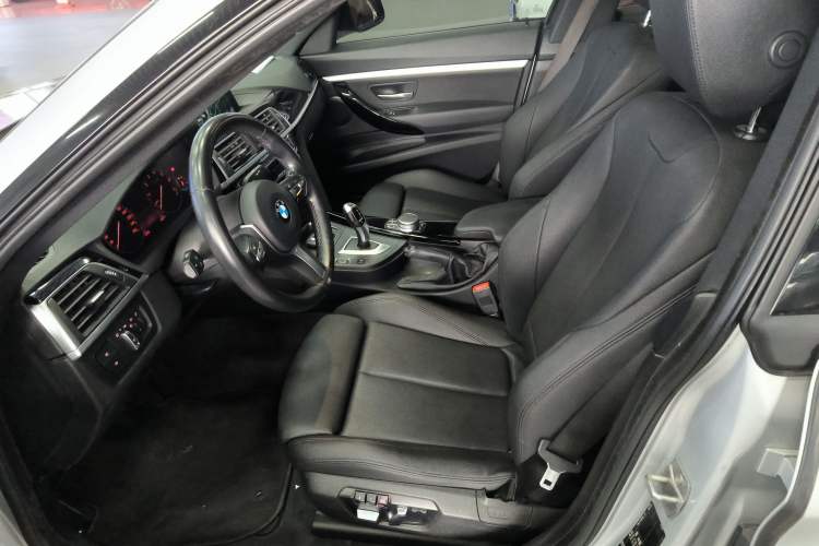 Used BMW 3 Series GT 2020 320i M Sport Package Left Front Seat