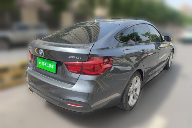 Used BMW 3 Series GT 2020 320i M Sport Package Rear Right 45 Deg