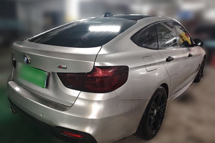 Used BMW 3 Series GT 2020 320i M Sport Package Rear Right 45 Deg