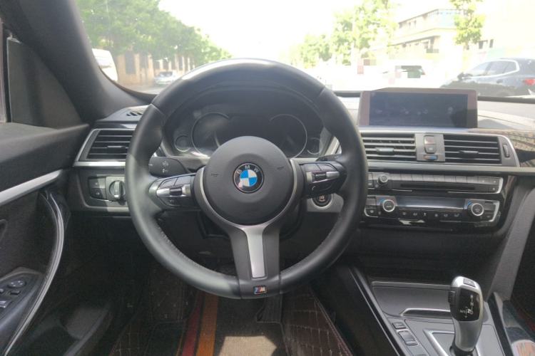 Used BMW 3 Series GT 2020 320i M Sport Package Steering Wheel