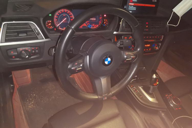 Used BMW 3 Series GT 2020 320i M Sport Package Steering Wheel