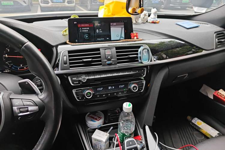 Used BMW 3 Series GT 2020 320i M Sport Night Edition Audio And AC Panel