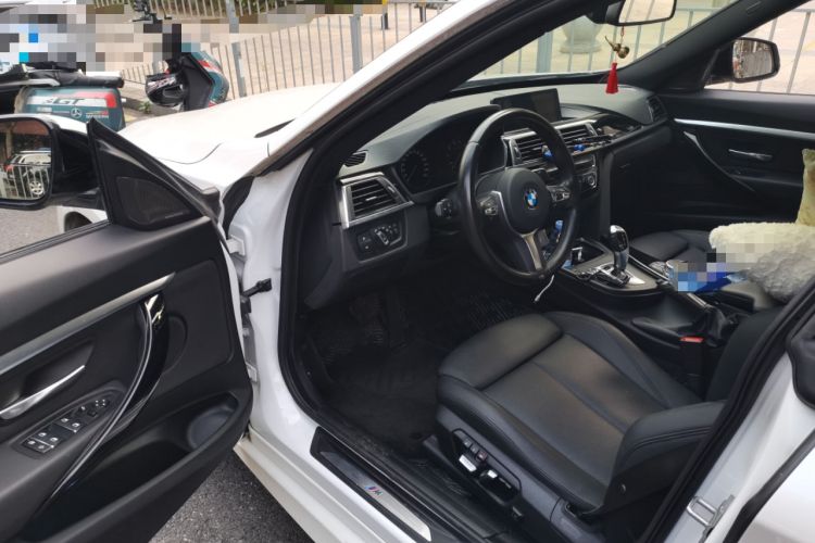 Used BMW 3 Series GT 2020 320i M Sport Package Driver Seat