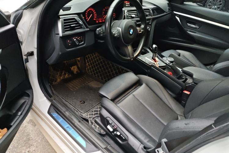 Used BMW 3 Series GT 2020 320i M Sport Package Driver Seat